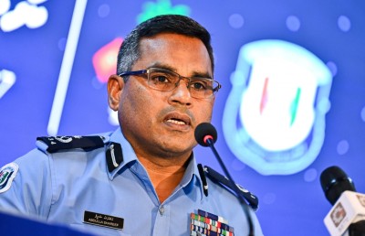 ޖަލަށް މަނާ ތަކެތި ވައްދާ ކަމަށް ތުހުމަތުވާ އޮފިސަރުންގެ އެކައުންޓުތަކަށް 74 މިލިއަން ޖަމާވި!