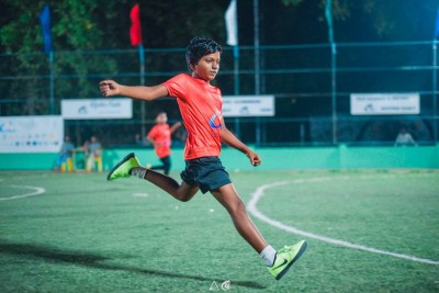 ކުޑަކުޑަ ތޯރިޝް އެންމެން އާޝޯހު ކޮށްލީ މޮޅު ގޯލަކުން!