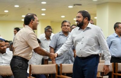 ބަރުލަމާނީ ނިޒާމު ގެންނަން ހެޔޮ ނުވާނެ، ހުރިހާ އެއްޗެއް އަޅާލާނީ އެއް ޖީބަކަށް: ގާސިމް