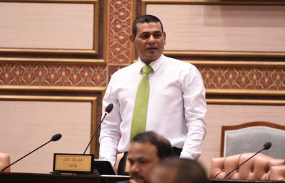 މީދޫ ހިއްކި ބިމުގައި ރޯ ހައުސްތަކެއް އަޅައިދިނުމަށް ސިޔާމް އެދިވަޑައިގެންފި