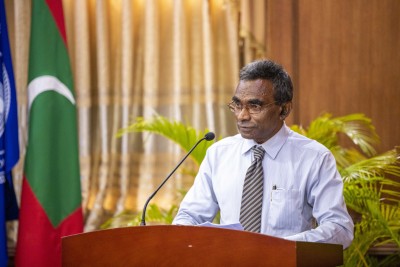އެމްއެންޔޫ އިންޖިނިއަރިން ފެކަލްޓީގެ ޑީންއަކަށް އާދަމް ހާލިދު