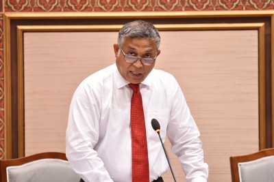 ކުރީ ސަރުކާރު މަޝްރޫއުތަކުގެ ކްރެޑިޓު މި ސަރުކާރުން ނަގާ ކަމަށް ބުނުމުން ހޫނުވެއްޖެ