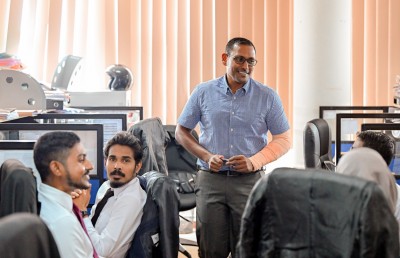 ޕީޖީ ދިނީ ގޯސް މައުލޫމާތެއް، މިހާރު ހައްދު ޖަހަނީ ކޯޓަކުން ނޫން، ކަރެކްޝަންސް އިން