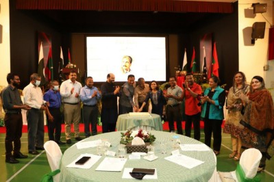 އިރުމަތީގެ އެންމެ މޮޅު އެއް ޅެންވެރިޔާ ޑރ. އައްލާމާ މުހައްމަދު އިގުބާލުގެ ޒިކުރާ އައުކޮށްފި
