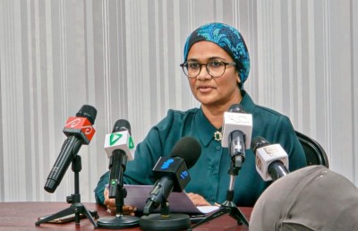 ޗާޓެޑް އެކައުންޓެންޓުން ތަމްރީނުކުރަން 100 ސްކޮލަޝިޕަށް ހުޅުވާލައިފި