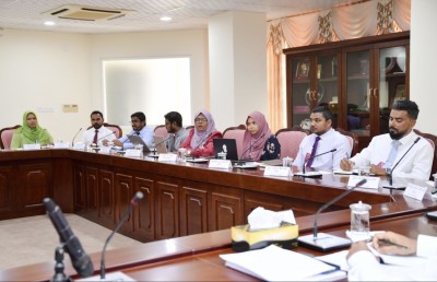 ކޯޓުތަކުގެ އާ އިމާރާތުގެ ކުރެހުން ނިމުނަސް ފައިސާ ހަމައެއް ނުޖެހޭ!