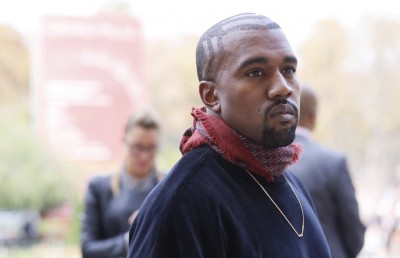 ކަންޔޭގެ އާ އަލްބަލް ނެރުނީ އޭނާގެ ބަހެއް ނެތި