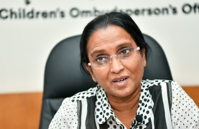 ޗިލްޑްރަންސް އޮމްބަޑްސްޕާސަންގެ މުސާރަ ބޮޑުކޮށްދޭން އެދި މަޖިލީހަށް ސިޓީއެއް