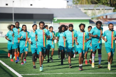 އައު ސީޒަނާ ދިމާކޮށް ދަ ގްރާންޑޭއިން ޕްރެކްޓިސް ފަށައިފި