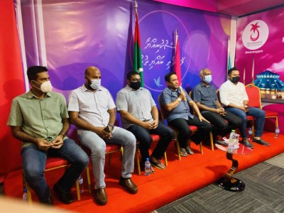 "އިންޑިއާ އައުޓް" ކެންޕެއިން ހަރަކާތް އިތުރަށް ފުޅާކުރަން މަޝްވަރާ ކޮށްފި