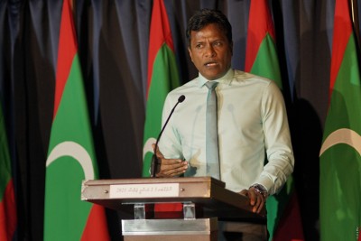 ޓެގް ގަތުމުގައި ކޮރަޕްޝަން ހިމެނޭ ކަމަށް ބުނެ އުމަރު ނަސީރަށް ދައުވާކުރަން ފޮނުވައިފި