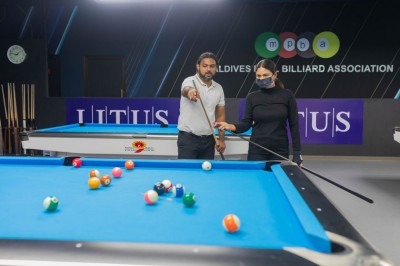 މިކްސް ޑަބަލްސްގެ ޗެމްޕިއަންކަން އަލީ ފަޔާޒާއި ދީނާ ހޯދައިފި