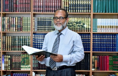 ޝޭހް ހަސަން ލަތީފު: ބައި ގަރުނު ކުރިން ޗައިނާގައި ދިވެހި ދިދަ ވިހުރުވާލި ޓީޓީ ޓީމުގެ ތަރި