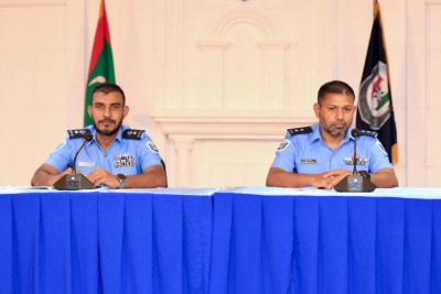 ބަރަހަނާކޮށް، ބްލެކްމެއިލްކޮށްގެން ފައިސާ ހޯދާ ބޮޑު ނެޓްވޯކެއް