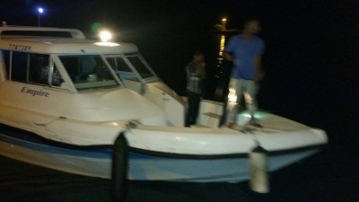 ލޯންޗަކާއި ޑިންގީއެއް ޖެހި، ހިނގި އެކްސިޑެންޓެއްގައި އަނިޔާ ލިބުނު ދެ މީހަކަށް ފަރުވާދެނީ