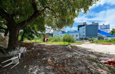 ބާ ޖަމާލުއްދީންގެ ބިން ކުނިން ފުރި، ގޮނޑަކަށް!