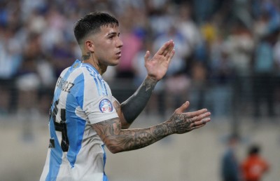 ނަސްލީ ގޮތުން ދިމާކުރި މައްސަލައިގައި އެންޒޯ ހޫނު ފެނަށް، ފްރާންސުން ގާނޫނީ ފިޔަވަޅު އަޅަނީ