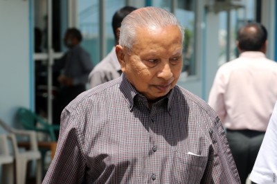 އުމަރު ޒާހިރު އަވަހާރަވުމުގެ ހިތާމައިގައި، ތިން ދުވަހަށް ގައުމީ ދިދަ ބައިދަނޑިއަށް ތިރިކުރަނީ
