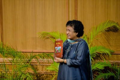 "ގުލިސްތާން"ގެ ދިވެހި ބަހުގެ ތަރުޖަމާ ނެރެފި