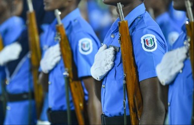 ޕޮލިސް ކޮލެޖުގެ 28 ދަރިވަރަކު ހާލު ގޯސްވެގެން ހޮސްޕިޓަލުގައި ފަރުވާދެނީ