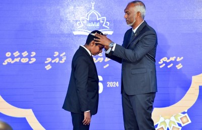 ގުރުއާން ހިތުދަސްކުރި 32 ހާފިޒަކަށް ތާޖު