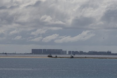 ބާޖަކުން ކަނޑަށް ވެއްޓި ގެއްލުނު މީހަކު، މަރުވެފައި އޮއްވައި ފެނިއްޖެ