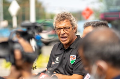 ގައުމީ ޓީމުން މި ތަމްސީލް ކުރަނީ އާންމުން، ދިވެހީން އެދޭ ނަތީޖާ ނެރެދޭން ބޭނުންވޭ: ގައުމީ ޓީމުގެ ކޯޗު
