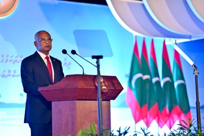 ގައުމީ ހިދުމަތަކީ، އުމަރު ޒާހިރުގެ ލޭފޮދު އަދި ވިންދު: ރައީސް