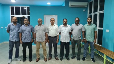 ކޮމަންޑޫ ދާއިރާގެ އިންތިހާބަށް ސަރުކާރުން ނުފޫޒު ފޯރުވާކަމަށް ތުހުމަތު ކޮށްފި