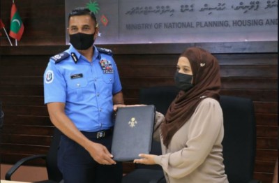 ޕޮލިސް ފްލެޓްތަކުގެ ފިނިޝިން ނިންމަން ހަވާލުކޮށްފި