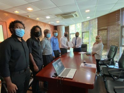 މަނަދޫގައި ޓޫރިސްޓު ހޮޓަލެއް ތަރައްގީކުރަނީ