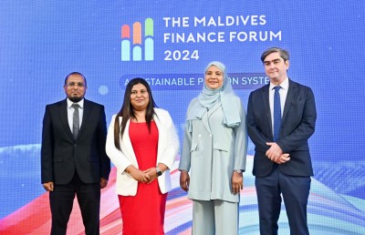 ޕެންޝަންގެ އަސާސްތަކާ ރާއްޖެ ވަނީ ހިލާފުވެފައި، ޑަބަލް ޕެންޝަން ދިނުން ހުއްޓާލަން ޖެހޭ: ރޮބާޓް