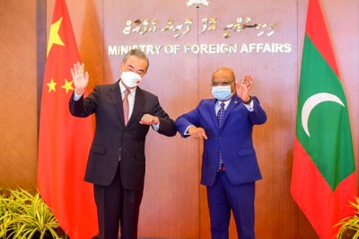 ރާއްޖެއަށް 968.2 މިލިއަން ރުފިޔާގެ ހިލޭ އެހީދޭން ޗައިނާ އިން ނިންމައިފި