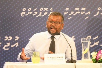 ކުރިއަށް އޮތް ތަނުގައި އަގު ހެޔޮކޮށް ޑޮލަރު ލިބޭނެ: ފައްޔާޒް