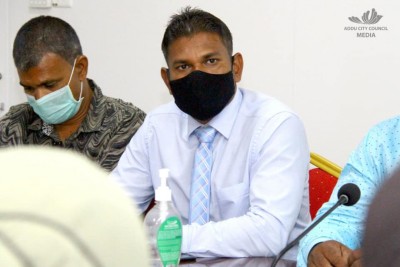 ރަށުން ބޭރު މީހުންނަށް ގޯތި ދެނީ މުޅި އަތޮޅުގެ މަންފާއަށްޓަކައި: ތިނަދޫ ކައުންސިލް