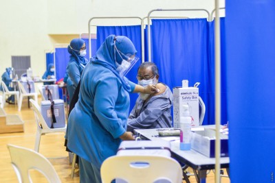 18 އަހަރުން މަތީގެ އެންމެންނަށް ބޫސްޓާ ޑޯޒް ޖެހުމުގެ ފުރުސަތު ހުޅުވާލައިފި