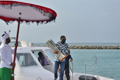 އަލިފުށީ ރައްޔިތުން މާދަމާ ދަނޑު ފުރާލާނެ: މަހުލޫފް