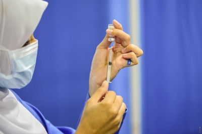 ފަސް އަހަރާއި އެގާރަ އަހަރާ ދެމެދުގެ ކުދިންނަށް ކޮވިޑް ވެކްސިން ދެނީ