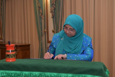 ހާއްސައެހީއަށް ބޭނުންވާ މީހުންނަށް ހަޖޫ ނުޖަހަން އިލްތިމާސްކުރަން: ޖެންޑާ