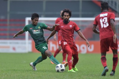 ފޭނުންގެ އެދުމުގެ މަތިން އައްޒާމް އެނބުރި ދަނޑަށް