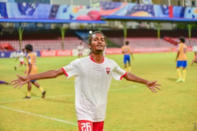 ފަހުމާނުގެ ދެ ލަނޑާއެކު ވެލެންސިއާ ބަލިކޮށް ޓީސީއަށް ރަނގަޅު ފެށުމެއް