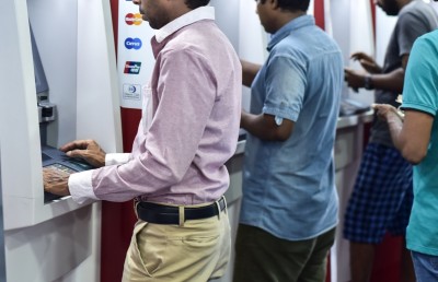 މުސާރަ ބޮޑުކޮށް ޖަމާވި 32 މީހަކު އަދިވެސް ފައިސާ ހަވާލެއް ނުކުރޭ: ފިނޭންސް