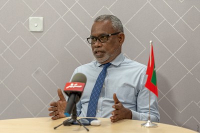 ވަޒީފާ ދޭނީ ގާބިލު މީހުންނަށް، ގާބިލު މީހުން ތިބީ ޕީޕީއެމްގައި: އަދުރޭ