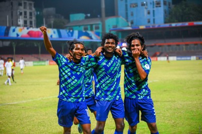 ޔޫތު ޗެމްޕިއަންޝިޕް:ގްރީން އަތުން މޮޅުވެ ސަސް ސެމީގެ އުންމީދު އައުކޮށްފި