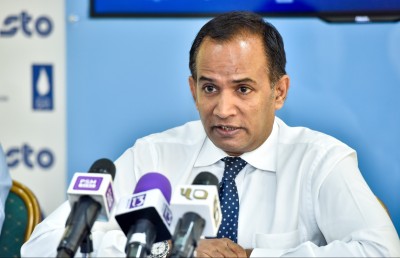 ފެނަކައިގެ ޗެއާމަނާއި ބޯޑުގެ ދެ މެންބަރަކު ވަކިކޮށްފި