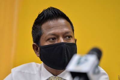 އެމްޑީޕީގެ ތަރުޖަމާނުގެ މަގާމުން އިންތި އިސްތިއުފާ ދެއްވައިފި