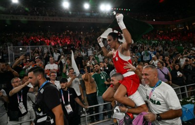 އީމާންގެ ކާމިޔާބީއާ އެކު އަލްޖީރިއާގައި އުފާފާޅުކުރަނީ