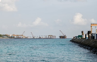 ތިލަމާލެ ބްރިޖުގެ މަސައްކަތް ކުރިއަށް ގެންދާ ގޮތް ޖައިޝަންކަރު ބައްލަވާލައްވައިފި