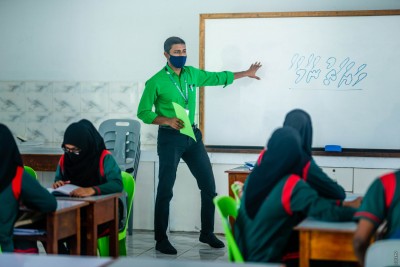 މާލެ ސަރަހައްދުގެ ސްކޫލުތަކުގައި މިހާރު ކިޔަވައިދެނީ ހުރިހާ ދުވަހަކު ވެސް ސްކޫލަށް ހާޒިރު ކޮށްގެން