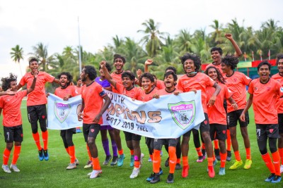 ސަސް ބަލިކޮށް އީގަލްސްއިން ފަސް ވަނަ ފަހަރަށް ޔޫތު މުބާރާތް ކާމިޔާބުކޮށްފި